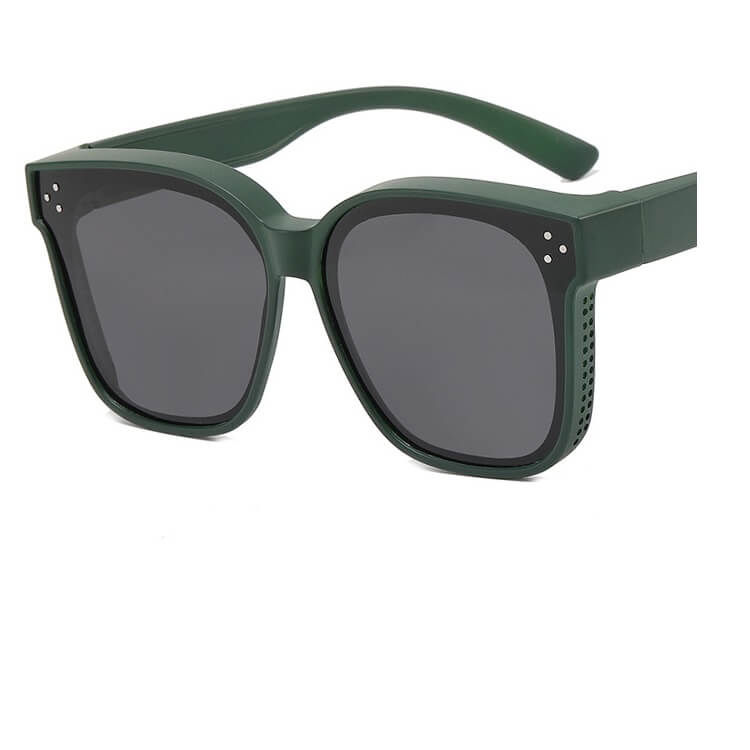 Polarized sunglasses for sun protection and myopia