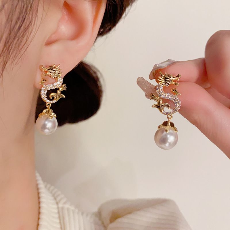 Dragon Hanging Bead Earrings -- (Have one's wishes come true!)