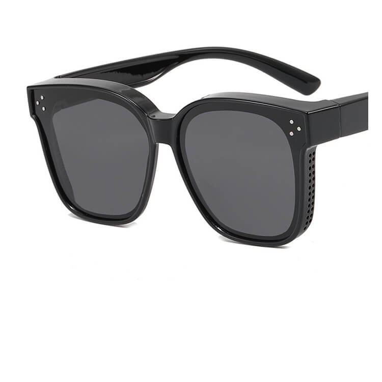 Polarized sunglasses for sun protection and myopia